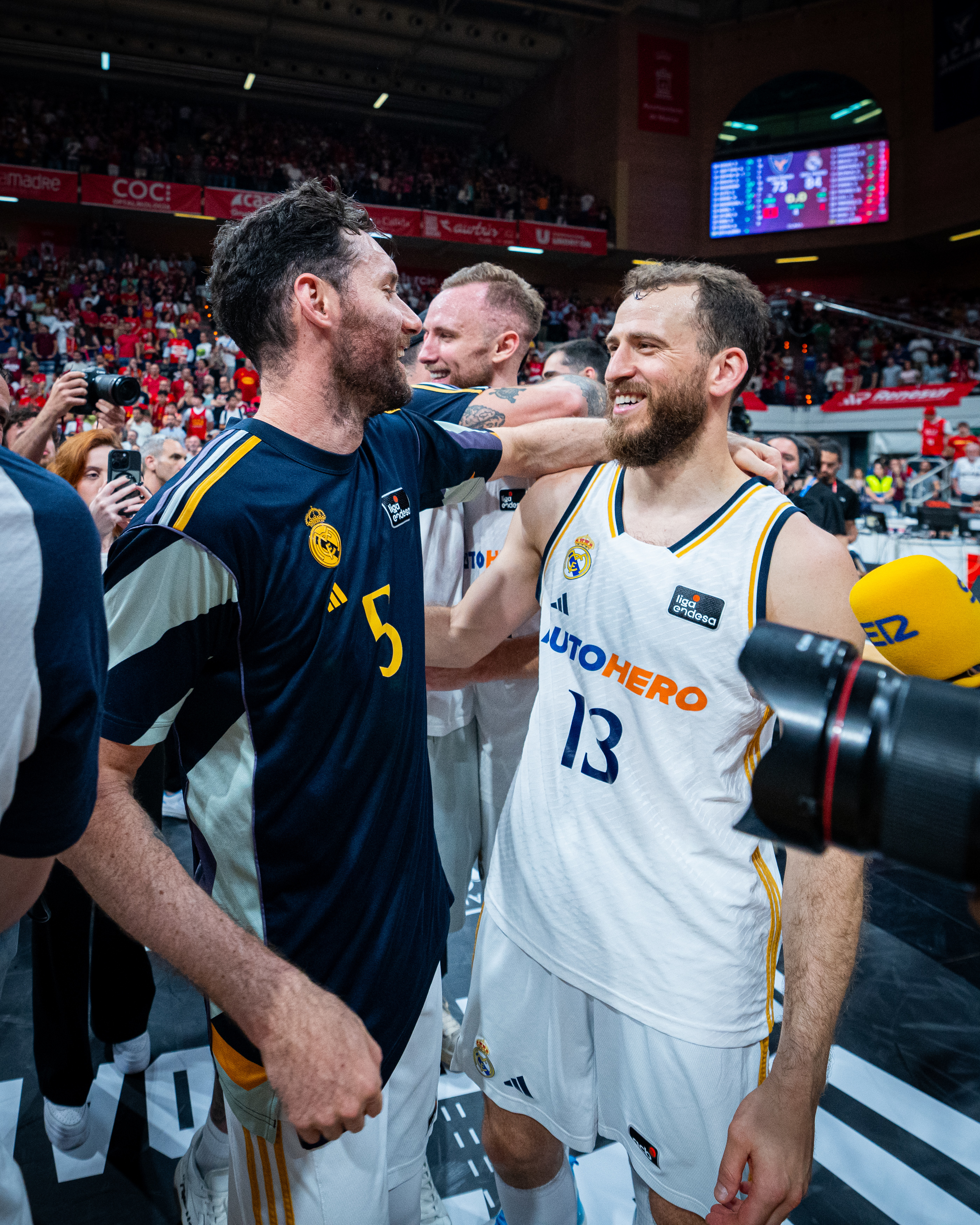 Rudy y Sergio Rodríguez, tras ganar la Liga en Murcia.