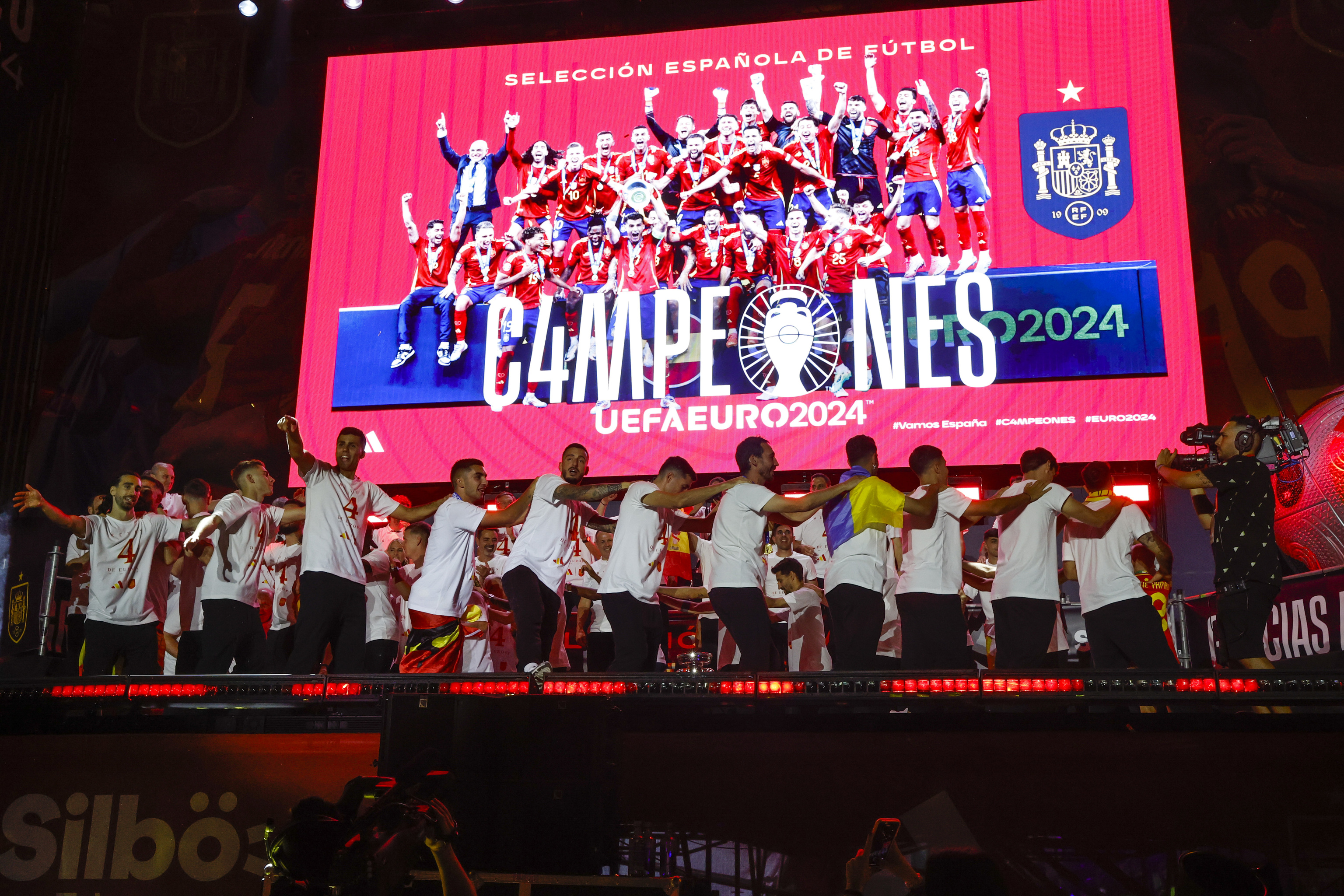 Celebración de la selección, ayer, en Madrid