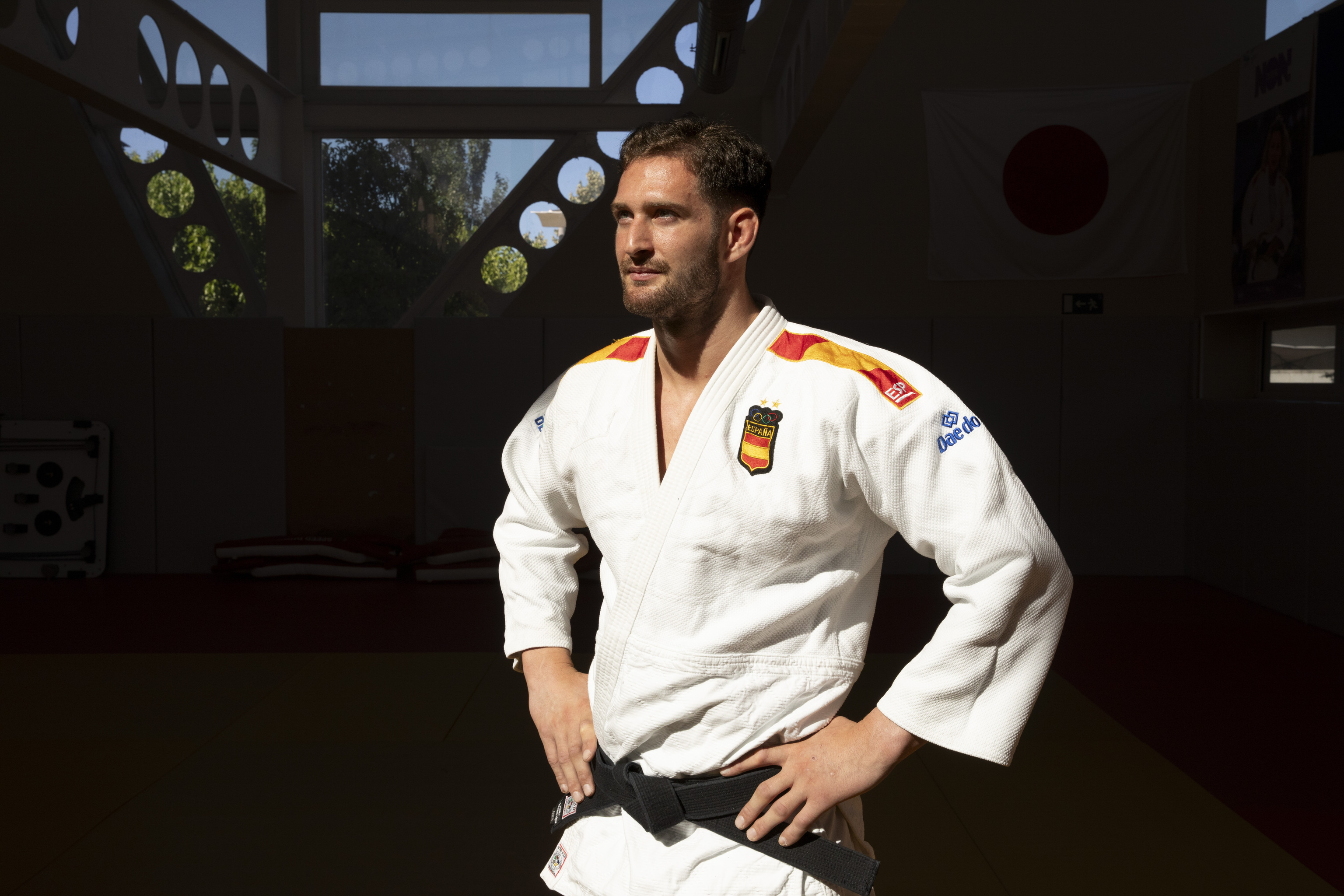 Niko Shera, durante la entrevista.