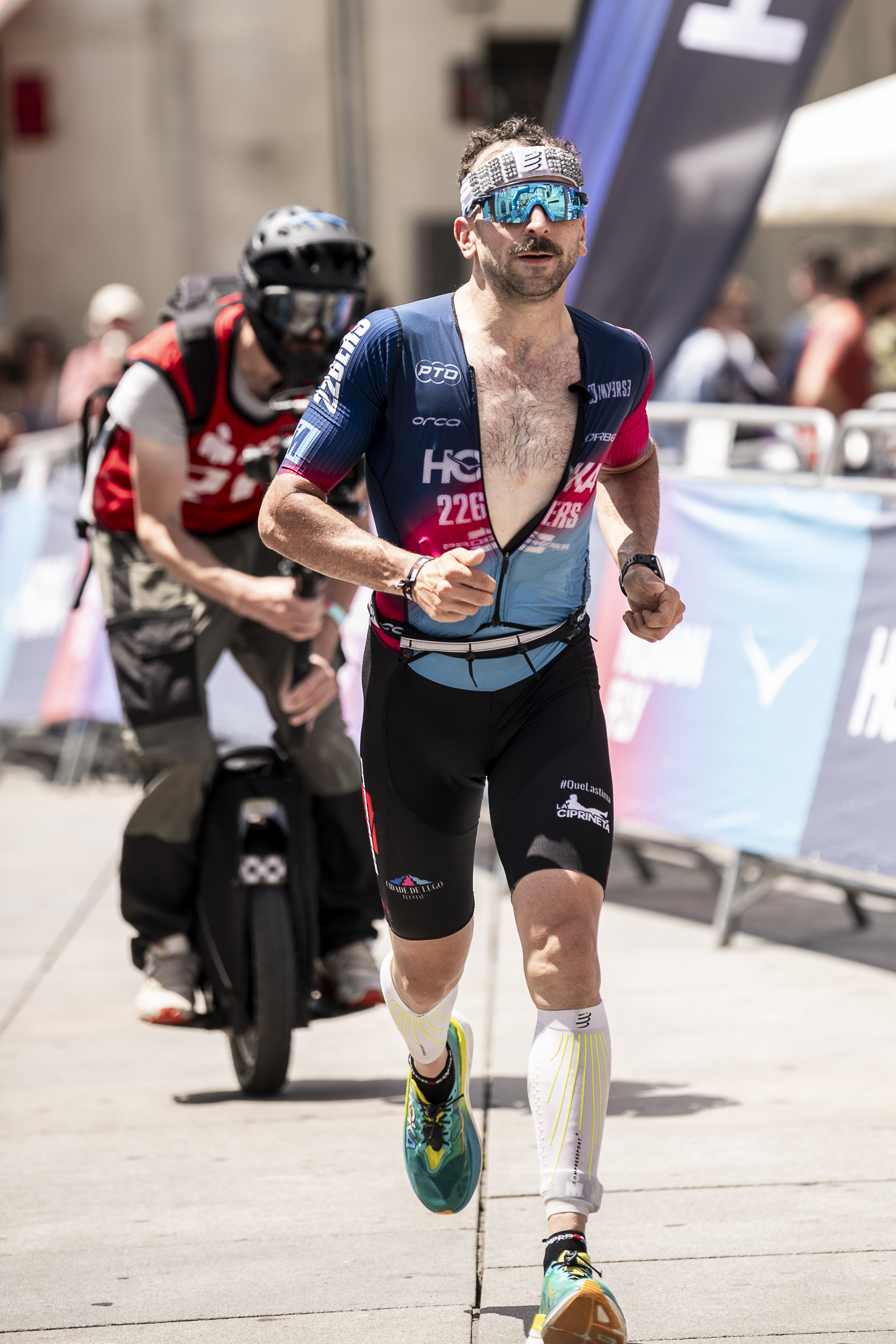 Antonio Benito, durante el Ironman de Vitoria en el que logró la victoria.