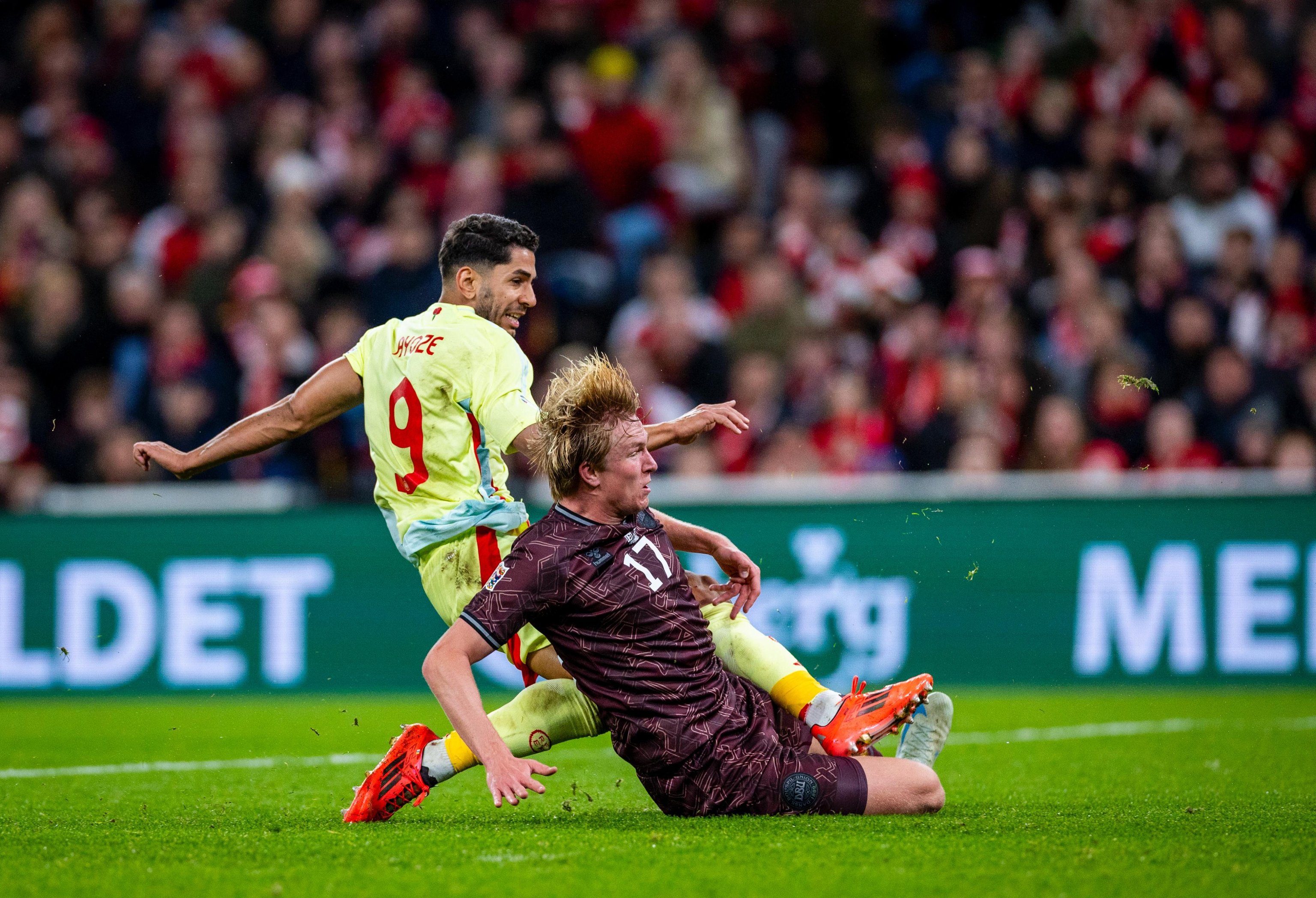 Ayoze, en la acción del segundo gol de España.