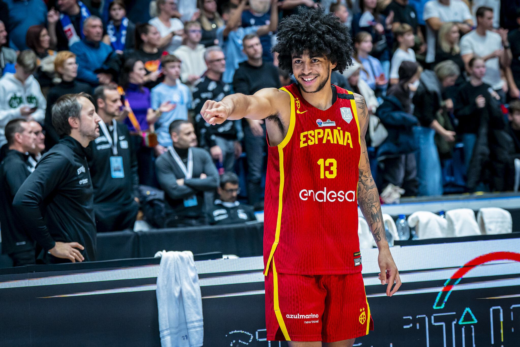 Almansa, durante el partido contra Eslovaquia en Bratislava.