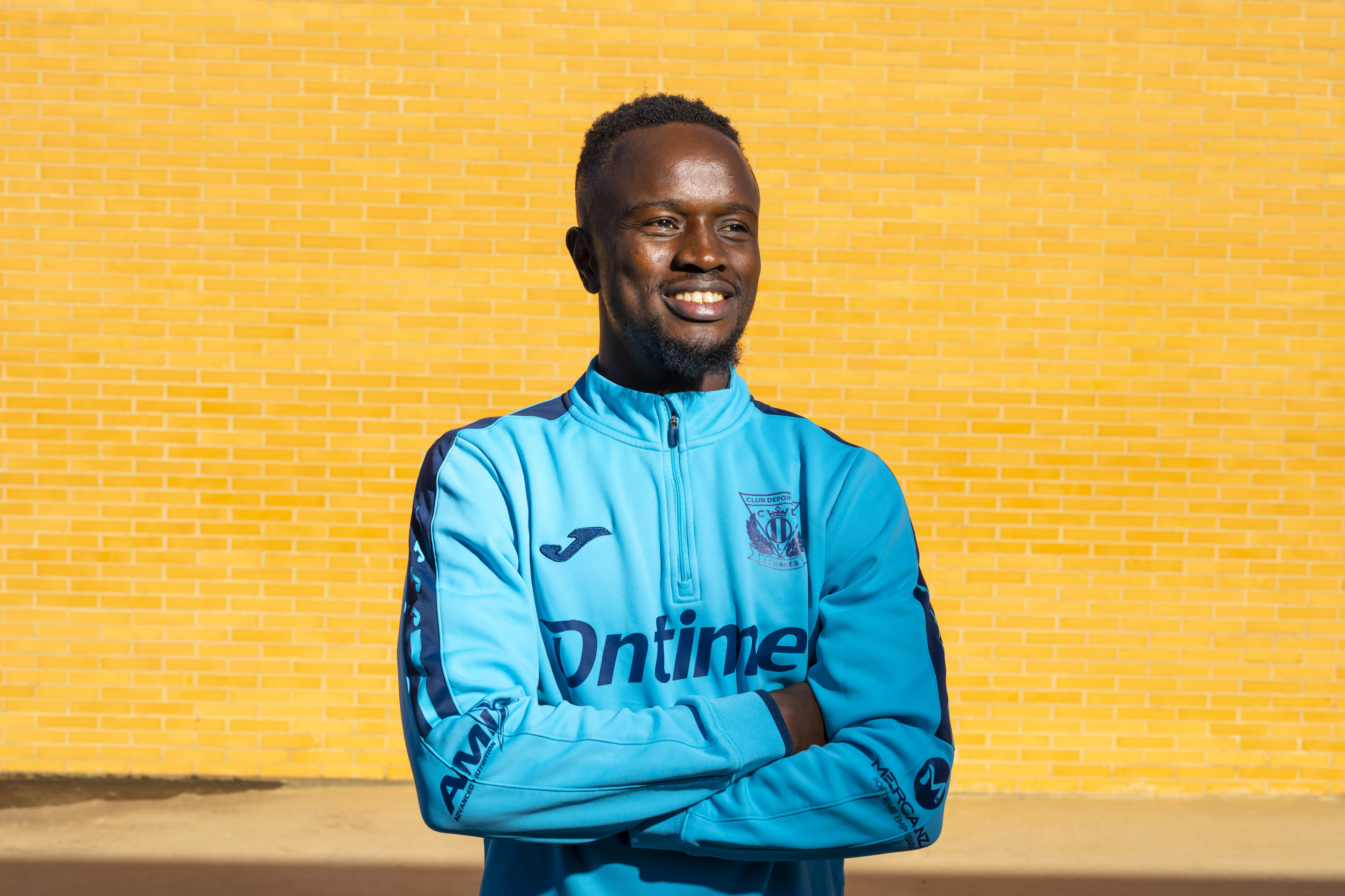 Cissé sonríe en la ciudad deportiva del Leganés.