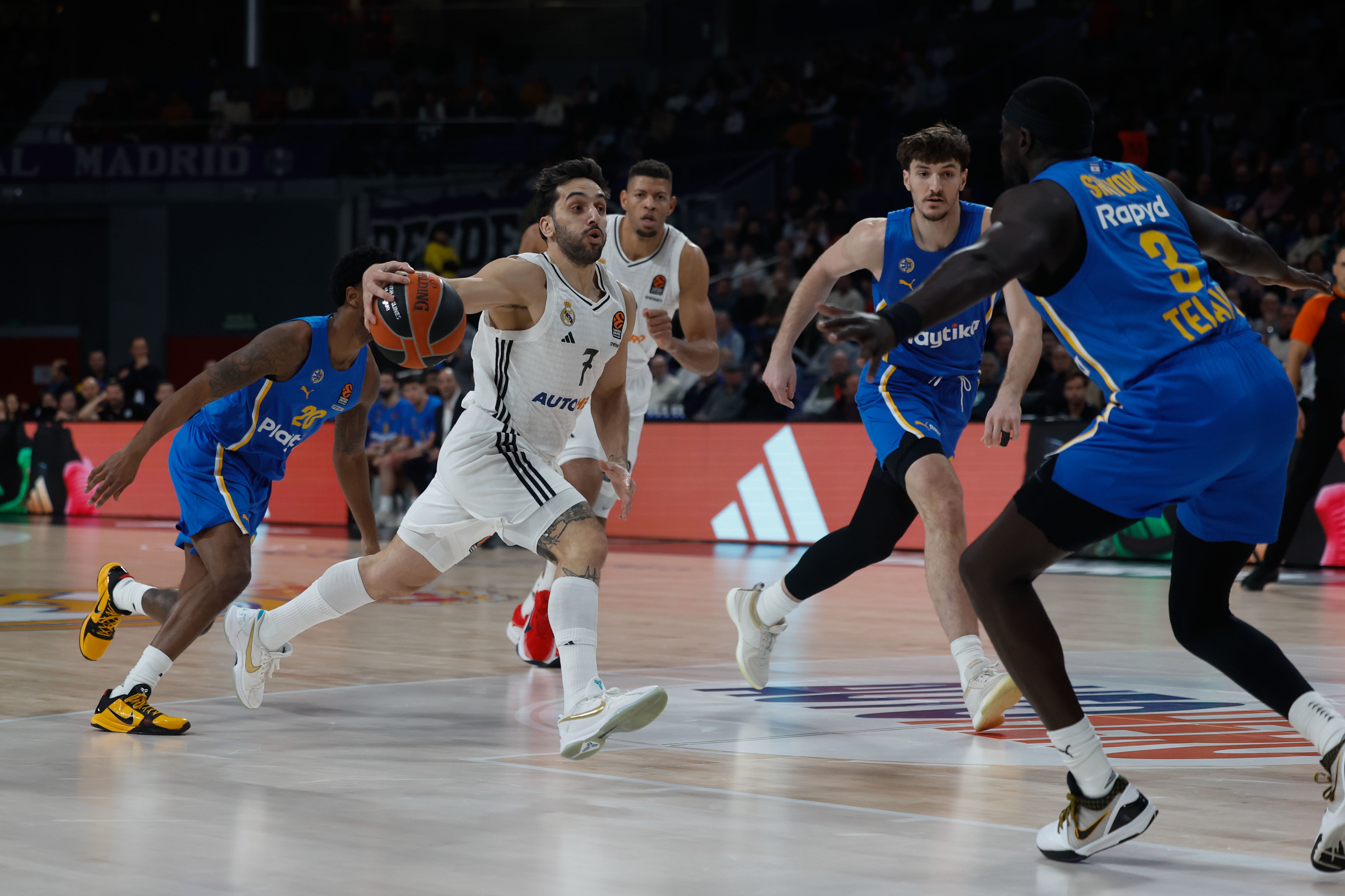 Campazzo, ante el Maccabi en el Palacio.