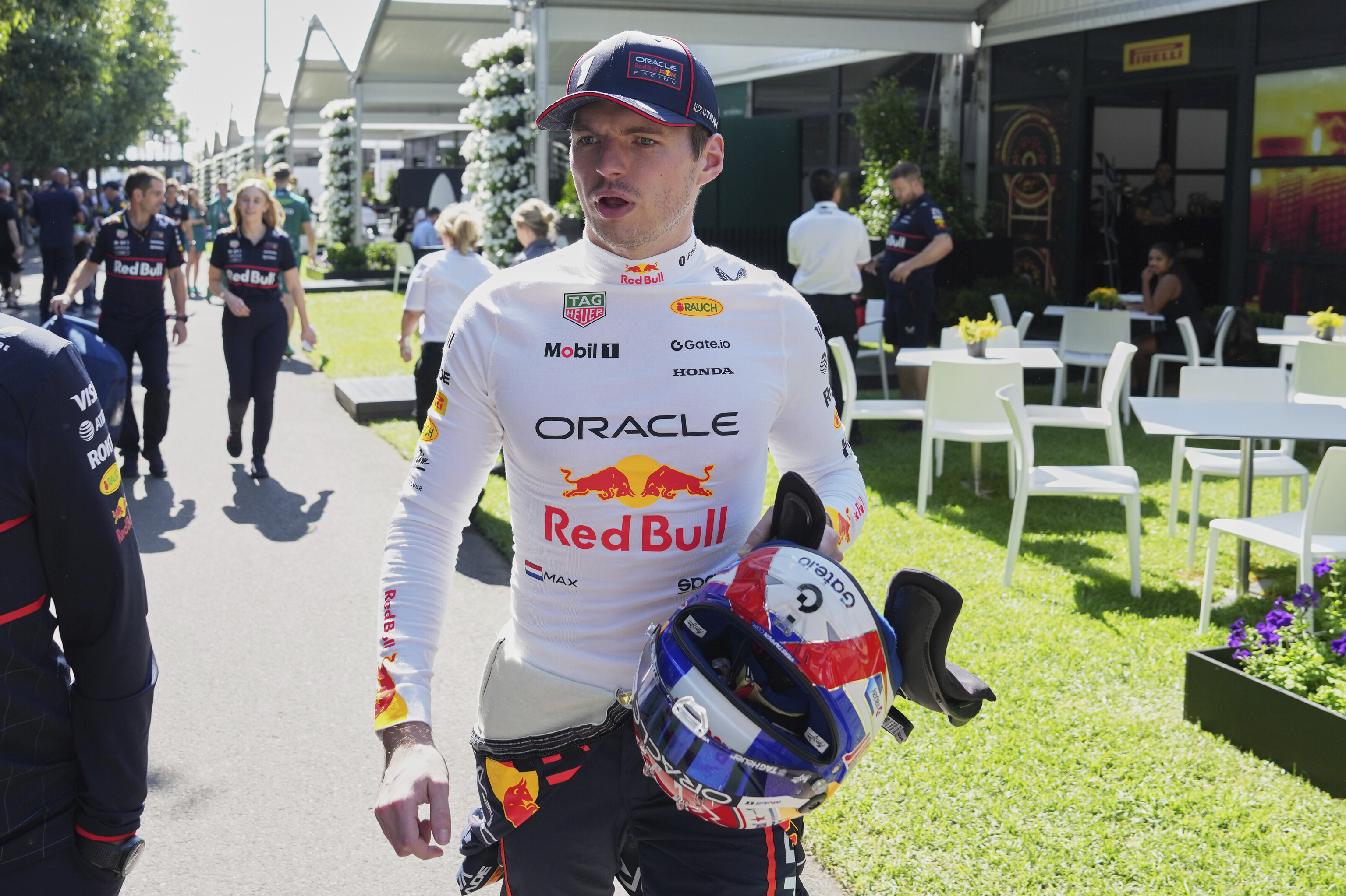 Verstappen, el jueves, en el 'paddock' de Melbourne Park.