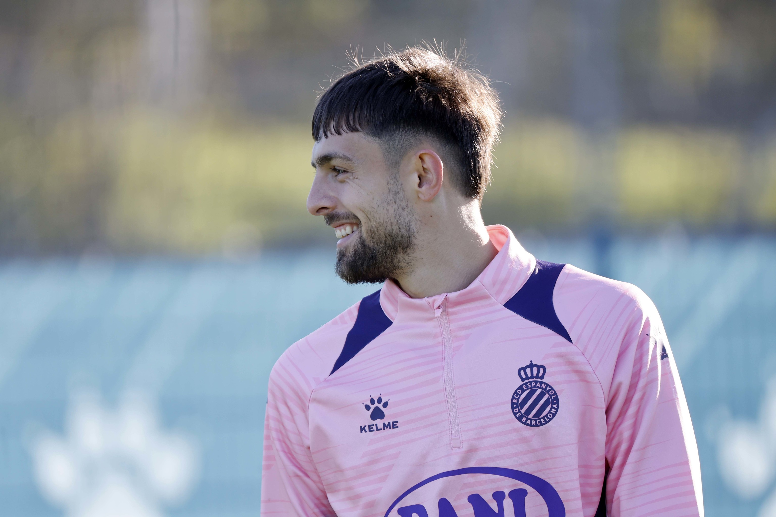 El jugador en un entrenamiento con el Espanyol.
