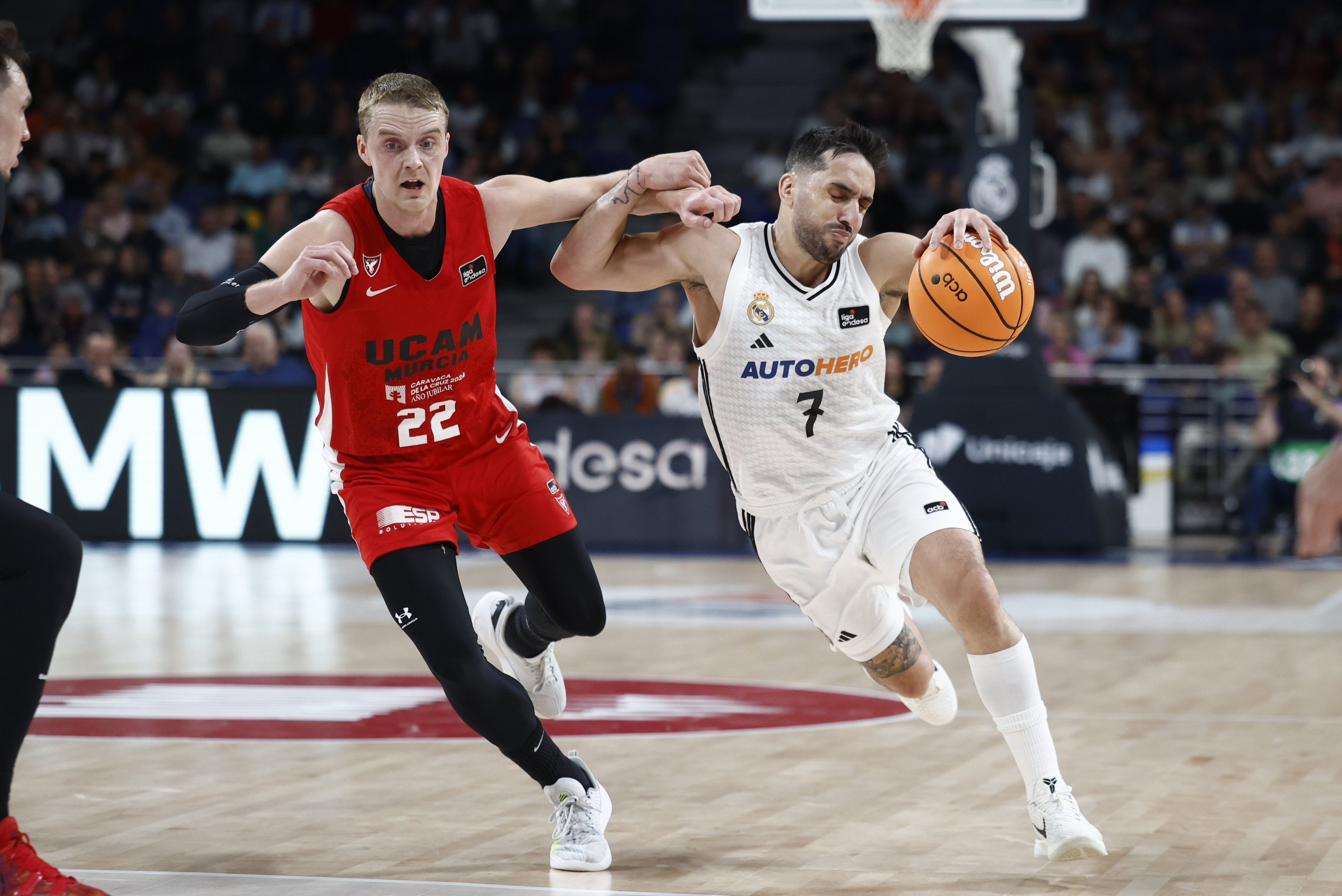 Campazo, ante Hakanson, en el Palacio.