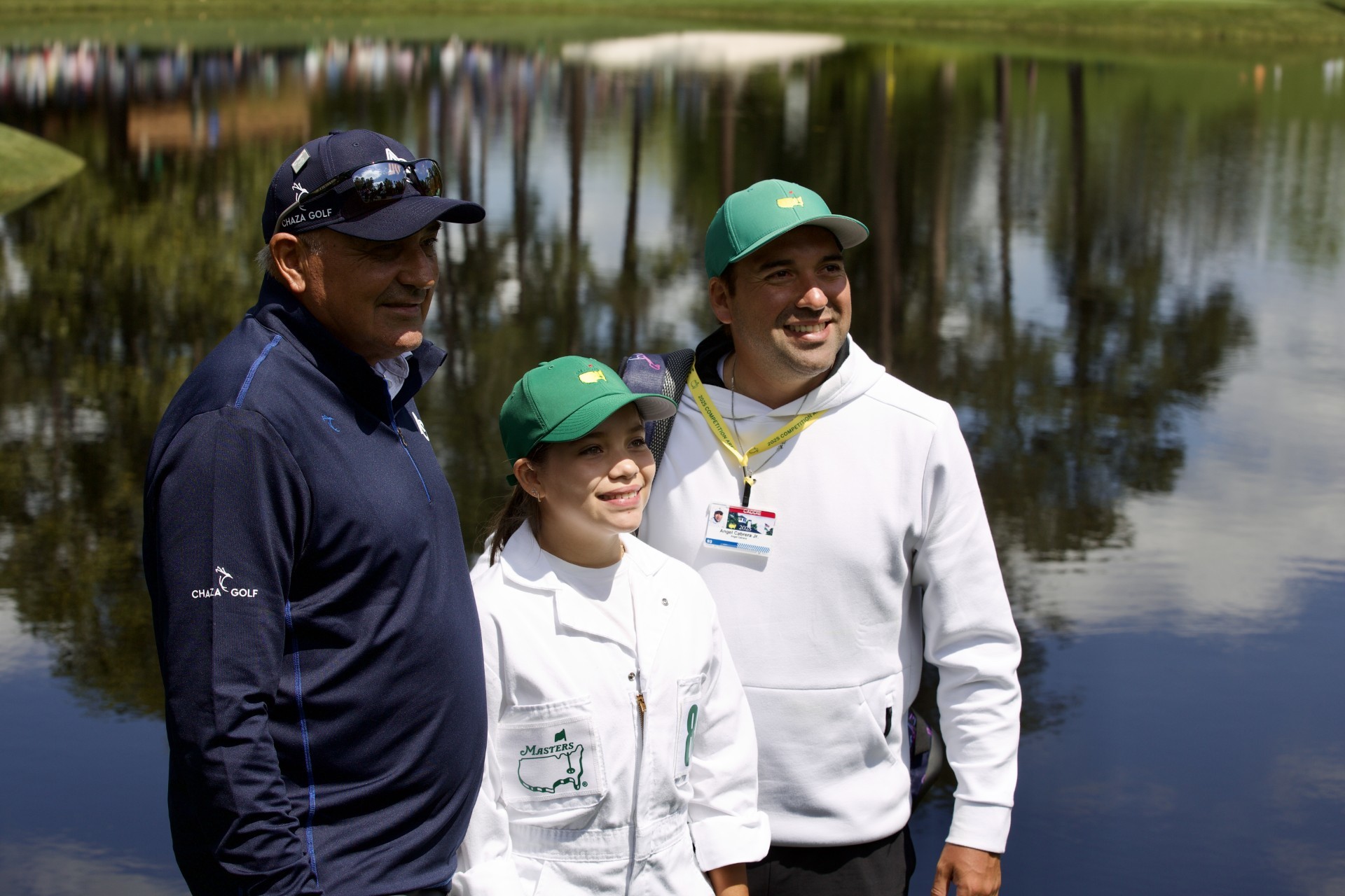 Cabrera, junto a su nieta y su hijo, en Augusta.