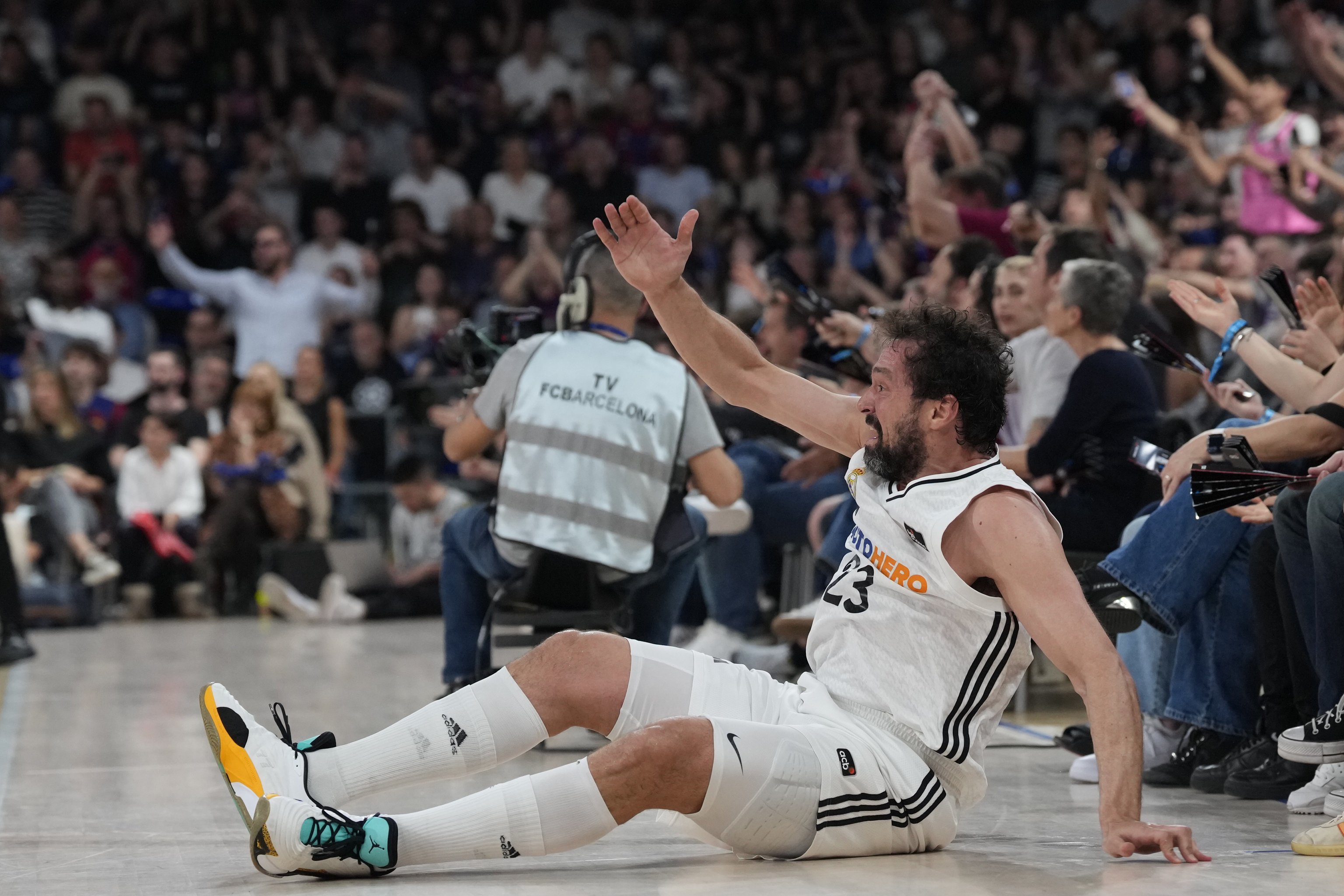 Llull, durante el clásico en el Palau.