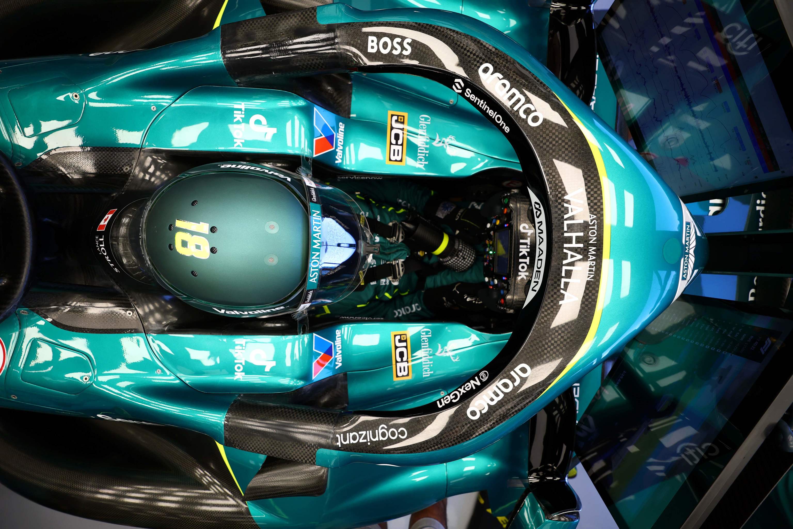 Stroll, durante los libres del viernes en Monza.