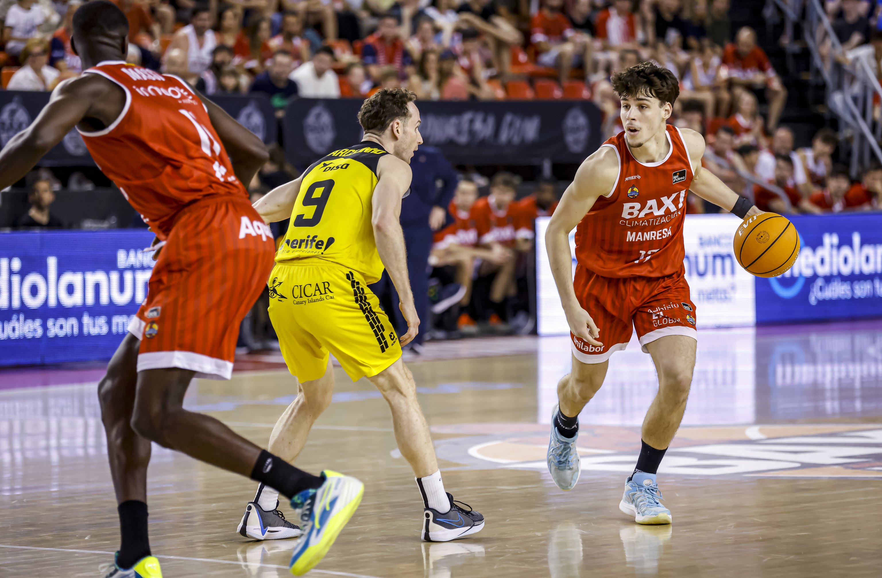 Saint-Supéry, defendido por Huertas.