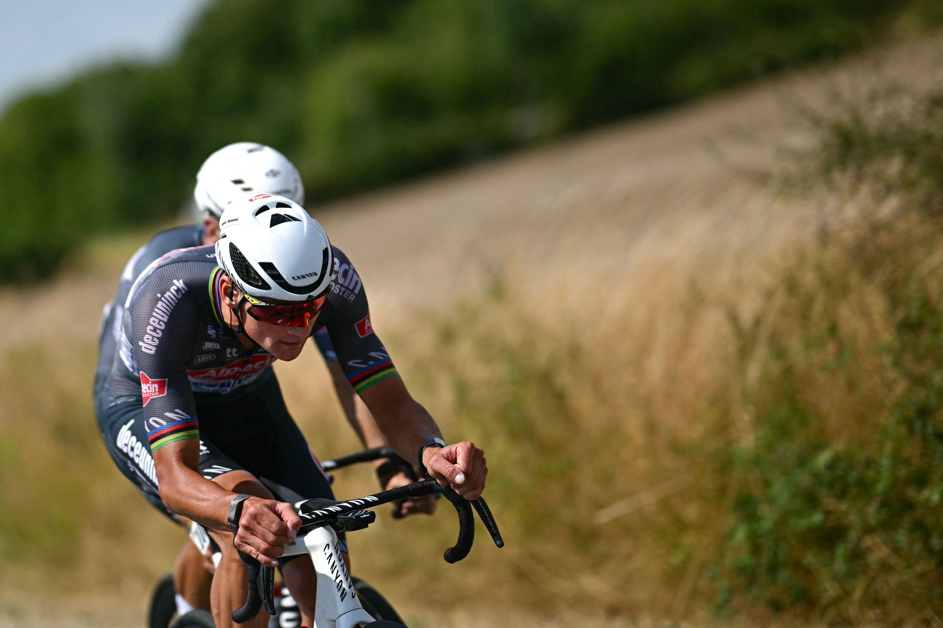Van der Poel y su compañero Rickaert, durante la escapada del día.