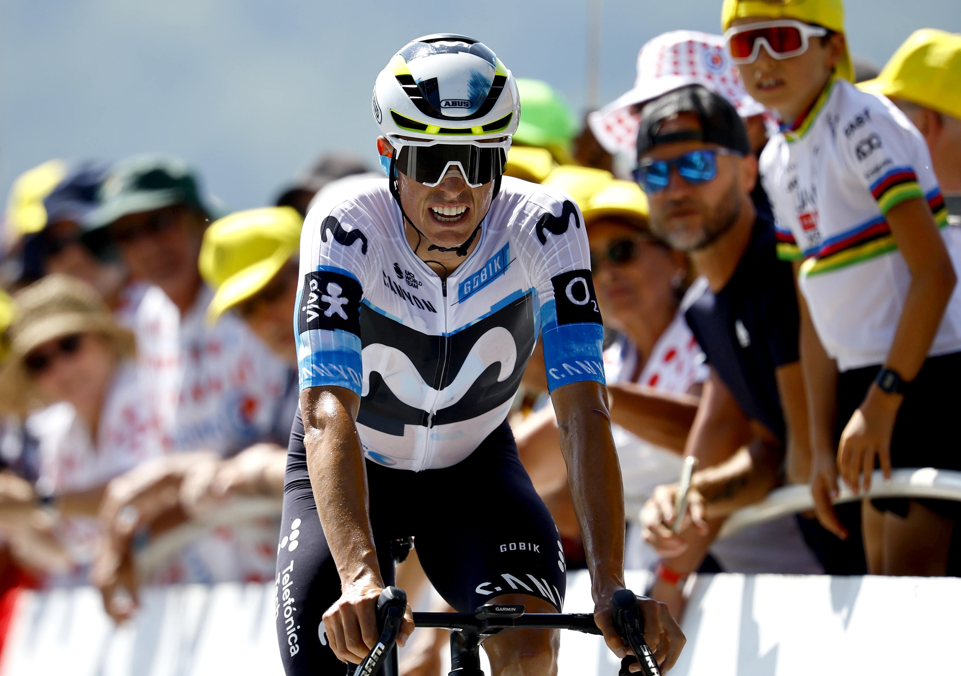Enric Mas, durante una de las etapas del Tour en los Pirineos.
