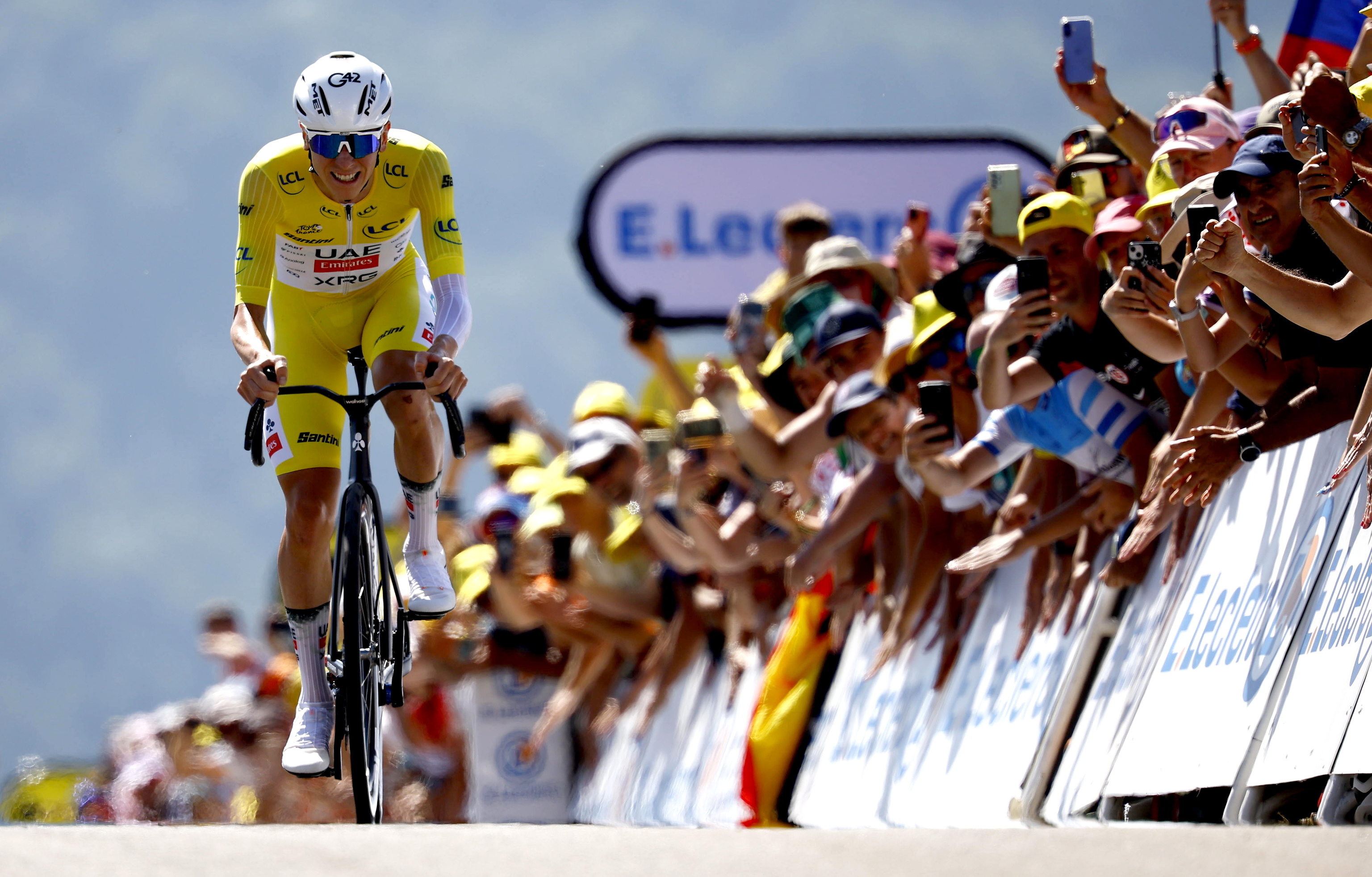 Pogacar, a su llegada a la meta de la cronoescalada de Peyragudes.