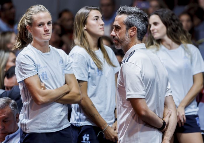 Comunicado de las 15 jugadoras de la selección junto a Alexia Putellas: "Nunca hemos pedido el cese de Vilda"