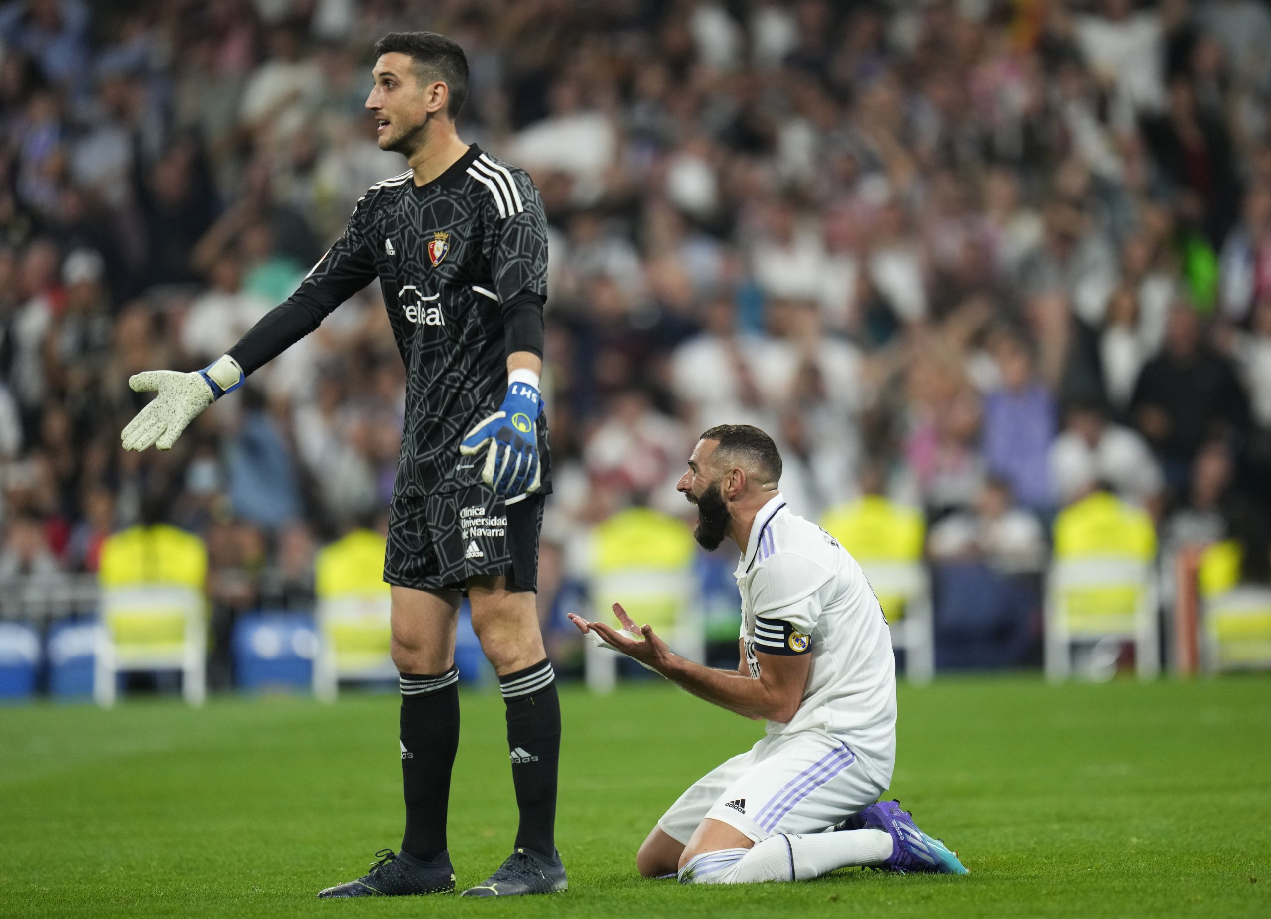 Un maduro Osasuna frustra el pleno del Madrid