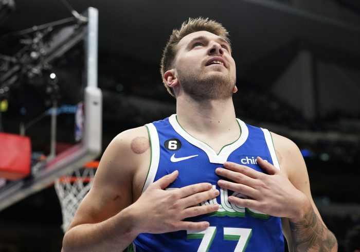 Histórico triple doble de 60 puntos de Doncic: "Estoy cansadísimo, necesito una cerveza"