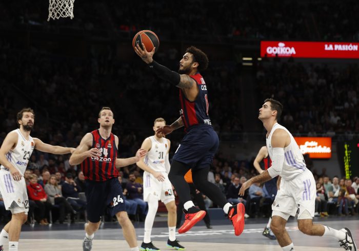 Markus Howard y su show derrotan al Real Madrid