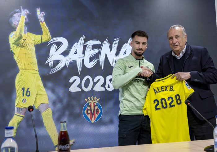 Baena: "El Villarreal es mi casa y tenía muy claro que quería seguir aquí"