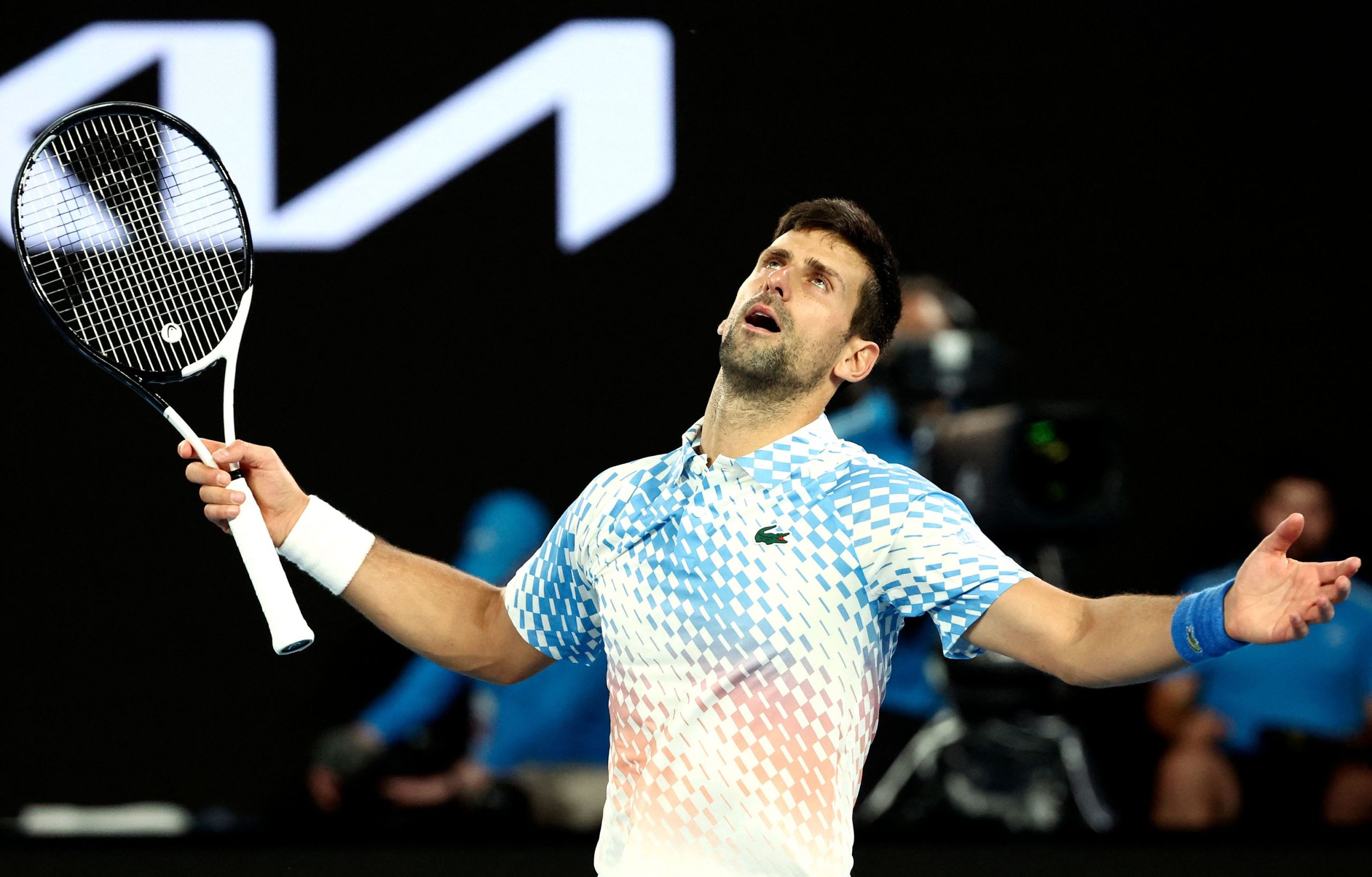 El mejor Djokovic barre a Rublev