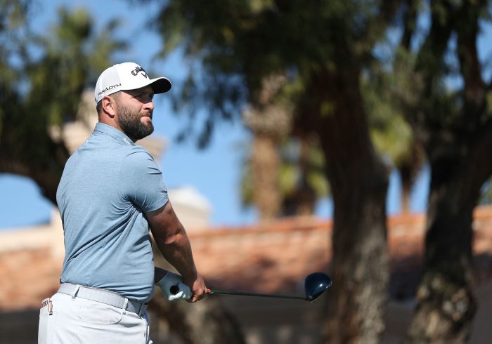 El rodillo Jon Rahm alcanza el liderato en La Quinta