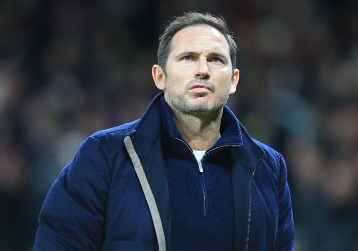 La Federación inglesa investiga cánticos homófobos contra Frank Lampard en Old Trafford