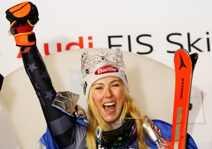 Mikaela Shiffrin logra su victoria número 81 en la Copa del Mundo de esquí y acecha todos los récords