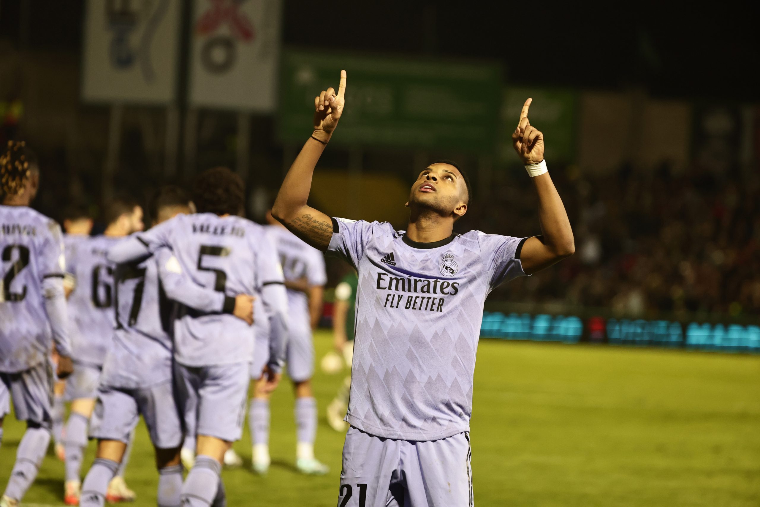 Rodrygo sacude la ratonera del Cacereño y envía al Madrid a octavos de la Copa