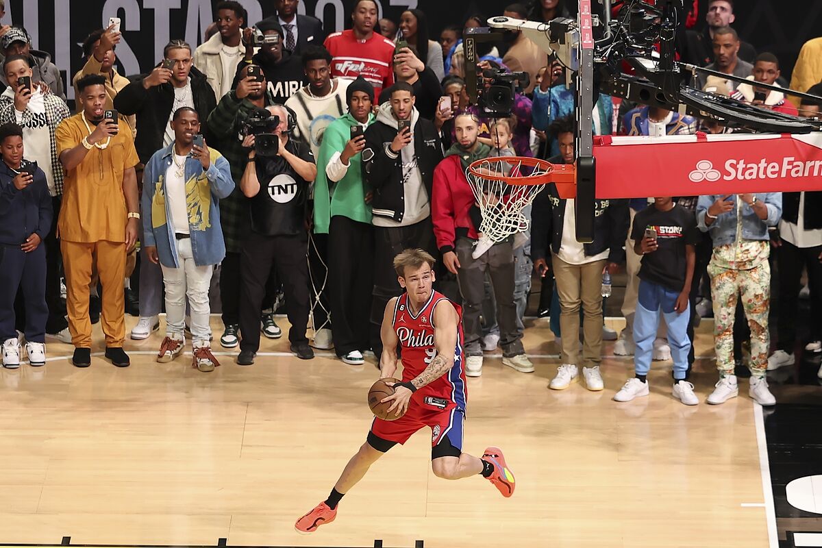 All Star: el 'pequeño' McClung arrasa en el concurso de mates y Lillard se corona como el rey de los triples