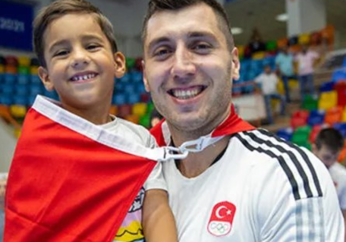 El capitán de la selección de balonmano turca y su hijo mueren sepultados en el terremoto de Turquía