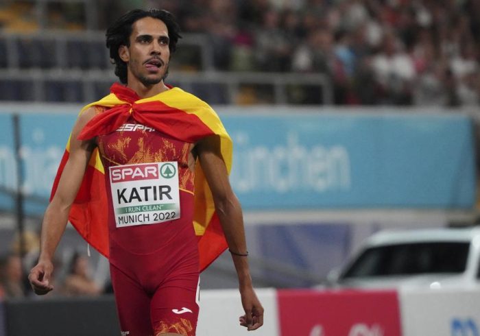 Katir arrebata a Mechaal el récord de Europa de los 3.000 metros indoor