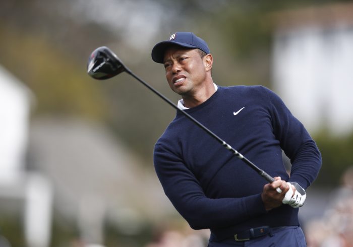 Tiger Woods emociona en su retorno y Rahm sigue deslumbrando