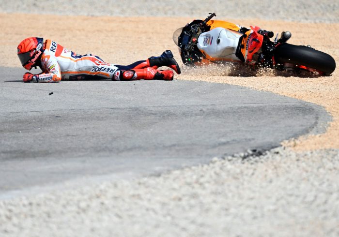 Marc Márquez, operado de una fractura en la mano derecha, no viajará a Argentina