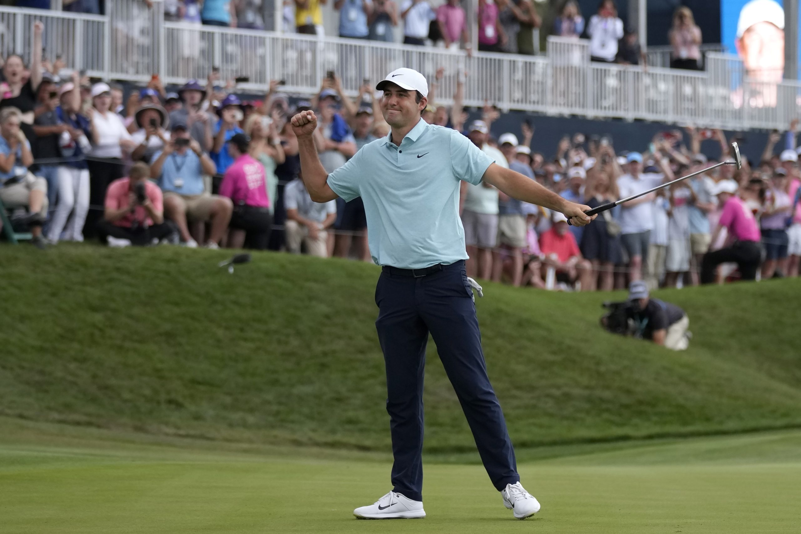 Scotty Scheffler domina el The Players y arrabata a Rahm el número unodel mundo