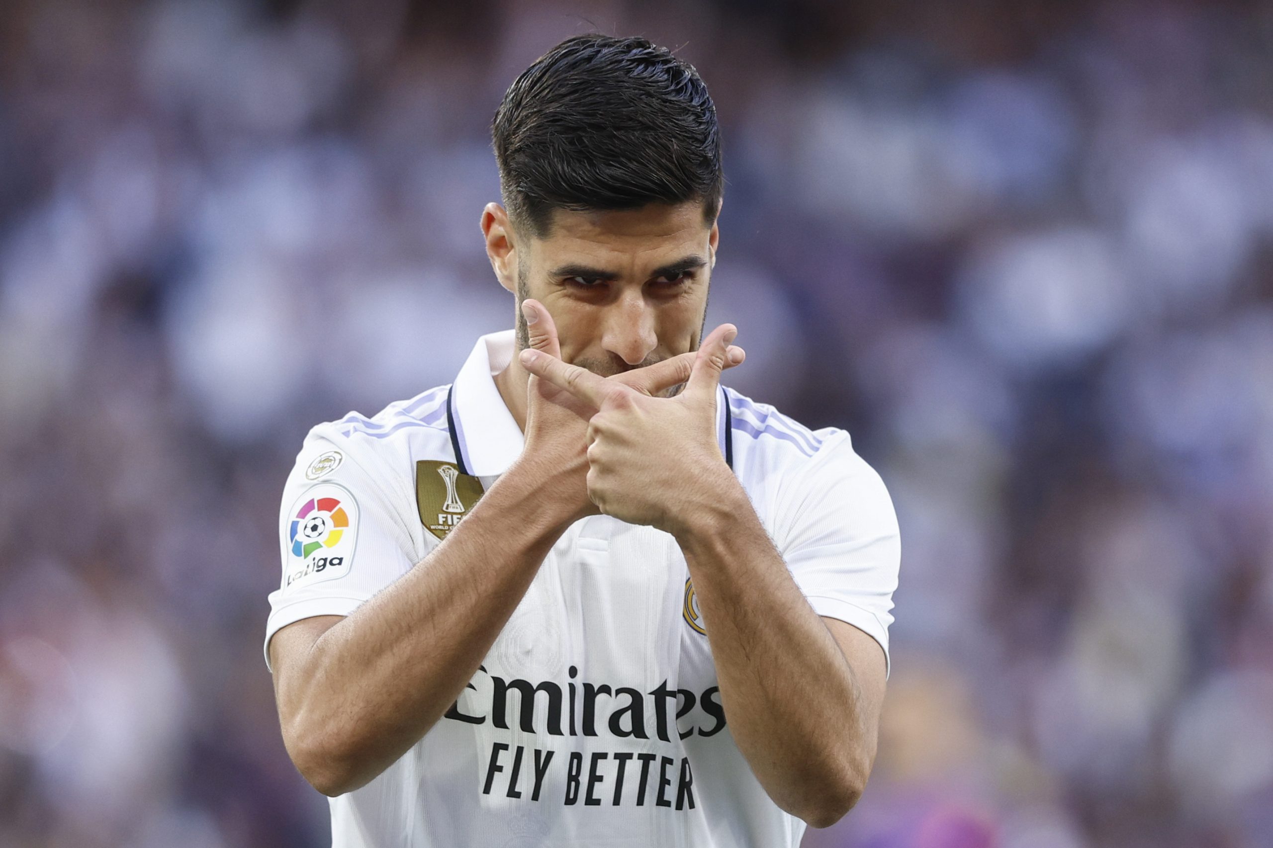 Asensio, de "decepción" a comodín... Y a una oferta de renovación a la baja