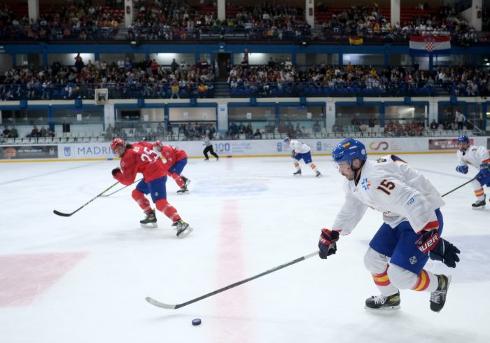 La selección española de hockey sobre hielo consigue el oro en el Mundial de Madrid