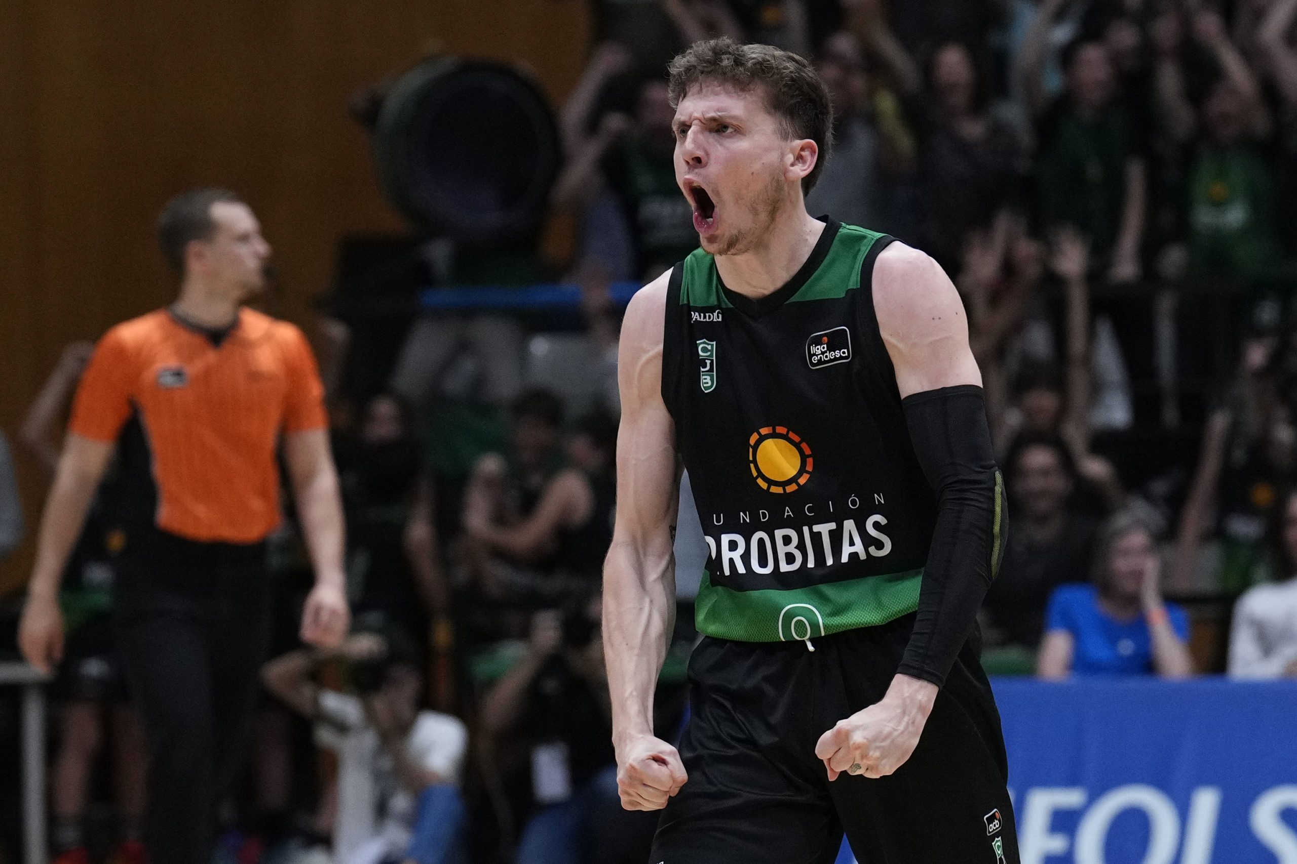 Campanada del Joventut en los playoffs, fulmina al Baskonia y jugarÃ¡ las semifinales