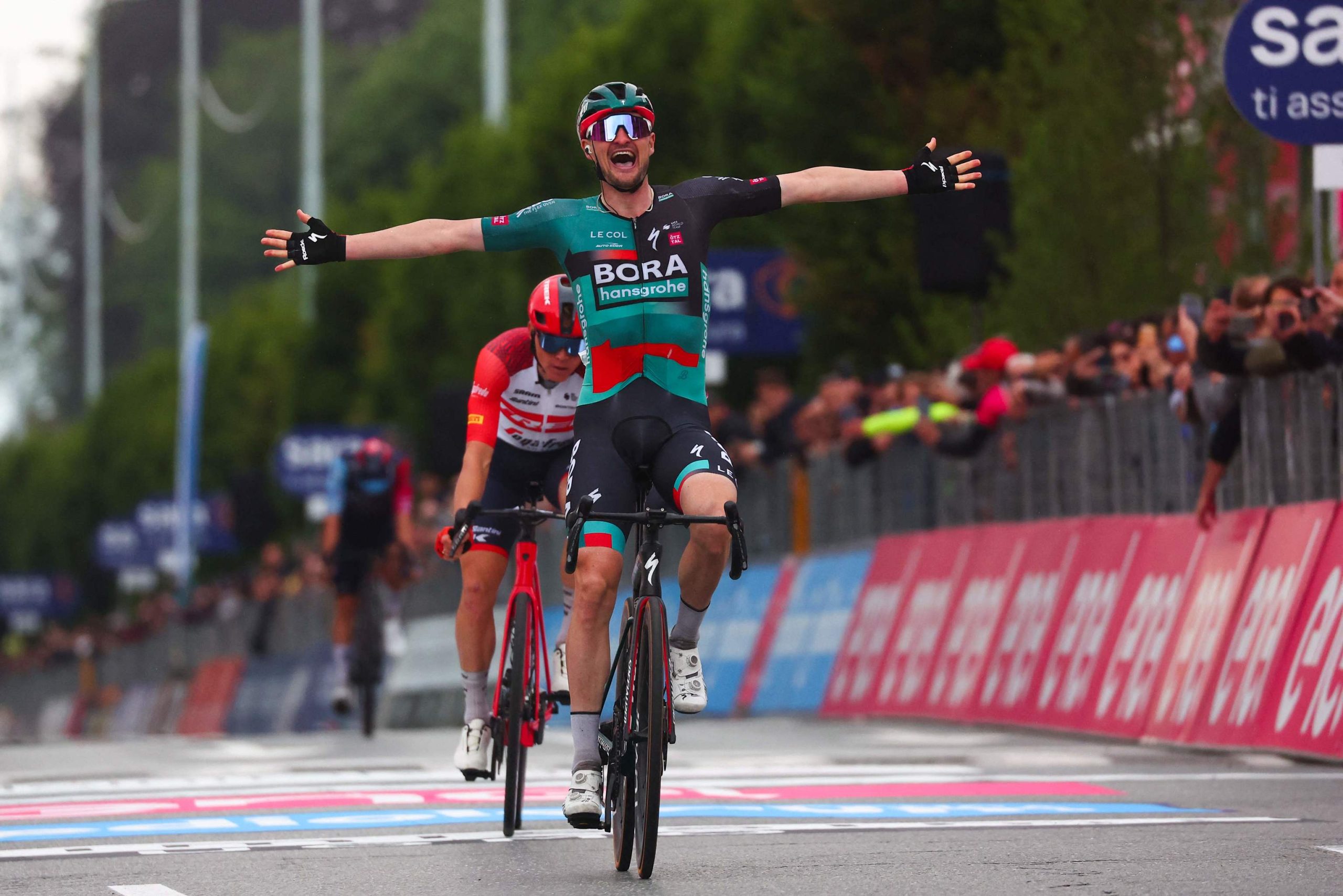 Denz hace buena la fuga del dÃ­a y Geraint Thomas conserva la maglia rosa