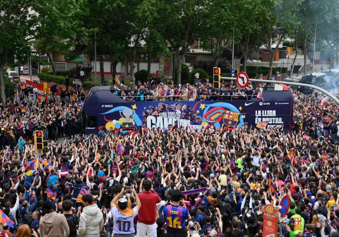 La rÃºa del BarÃ§a: "La Liga es nuestra y el futuro tambiÃ©n"