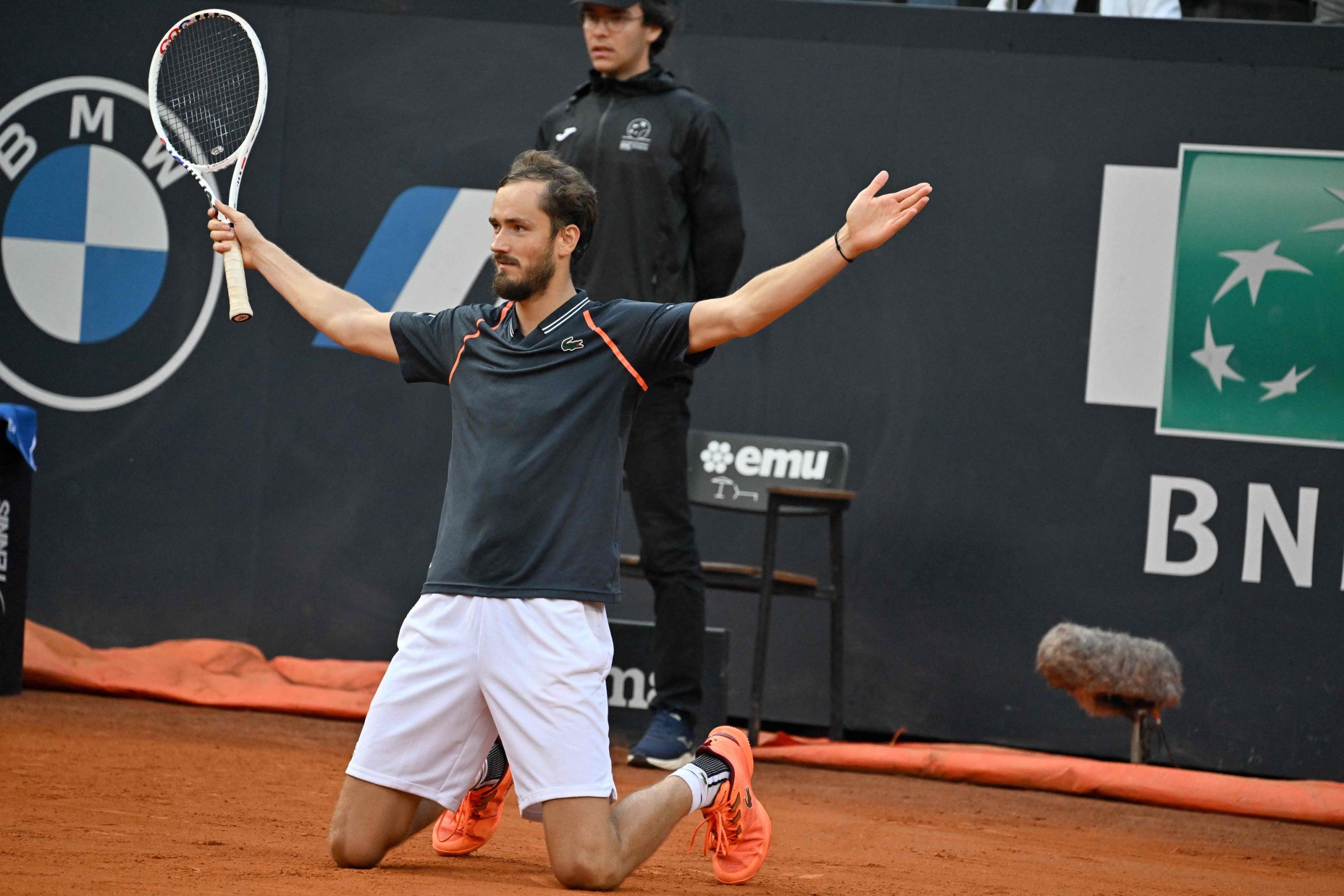 Medvedev vence a Rune y logra en Roma su primer tÃ­tulo sobre tierra