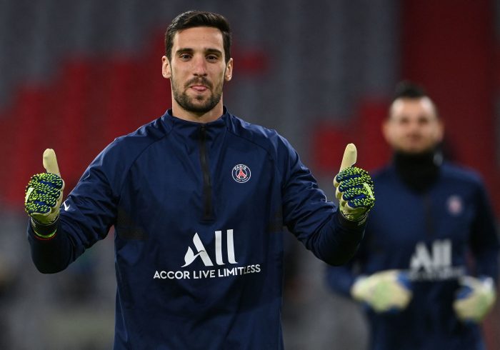 Sergio Rico continÃºa estable y sedado