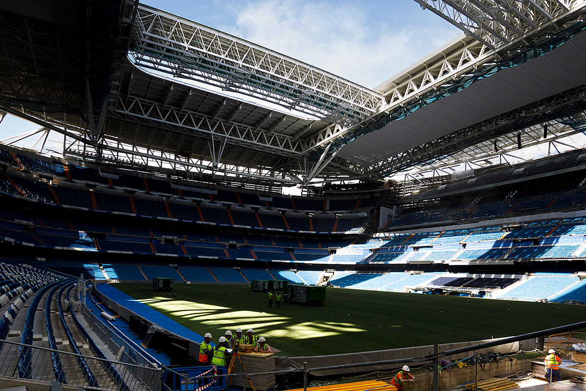 Viaje al nuevo Bernabéu: un palco colgante, fachada mutante, 1.200 trabajadores y un agujero de 120 metros bajo la banda de Vinicius