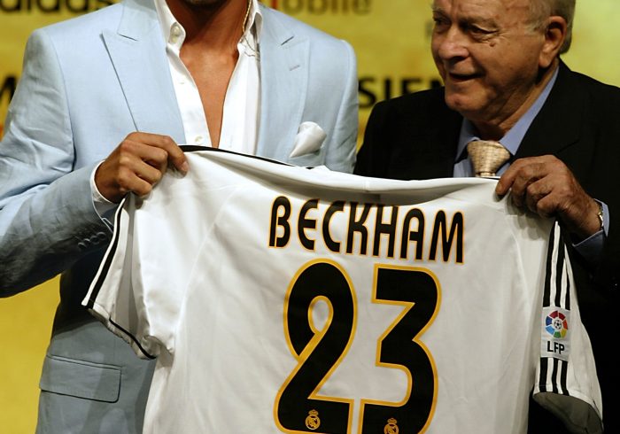 20 aÃ±os del "never, never, never" y del traspaso de David Beckham al Real Madrid: "Es el fichaje que lo cambiÃ³ todo"