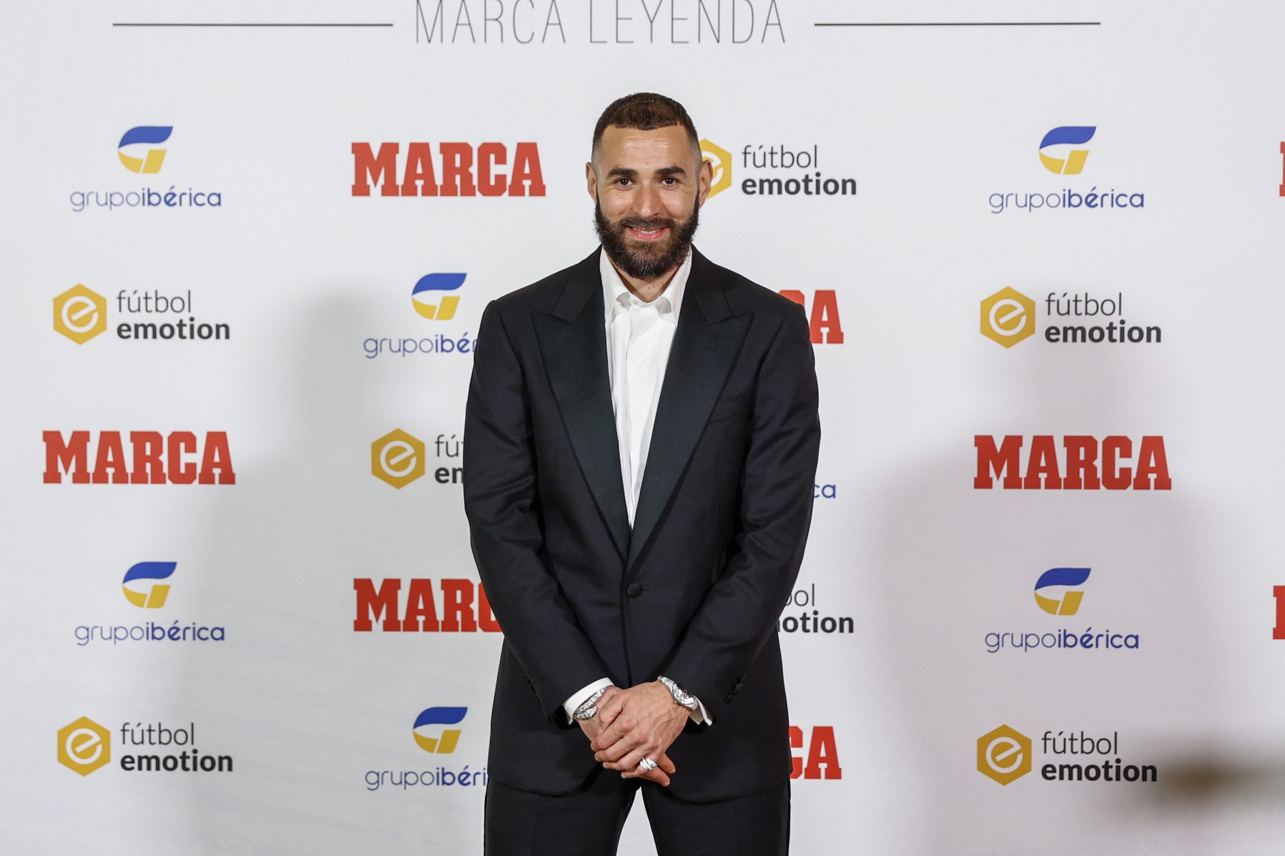 Benzema, con contrato hasta 2024: "El que habla es internet y la verdad no es internet"