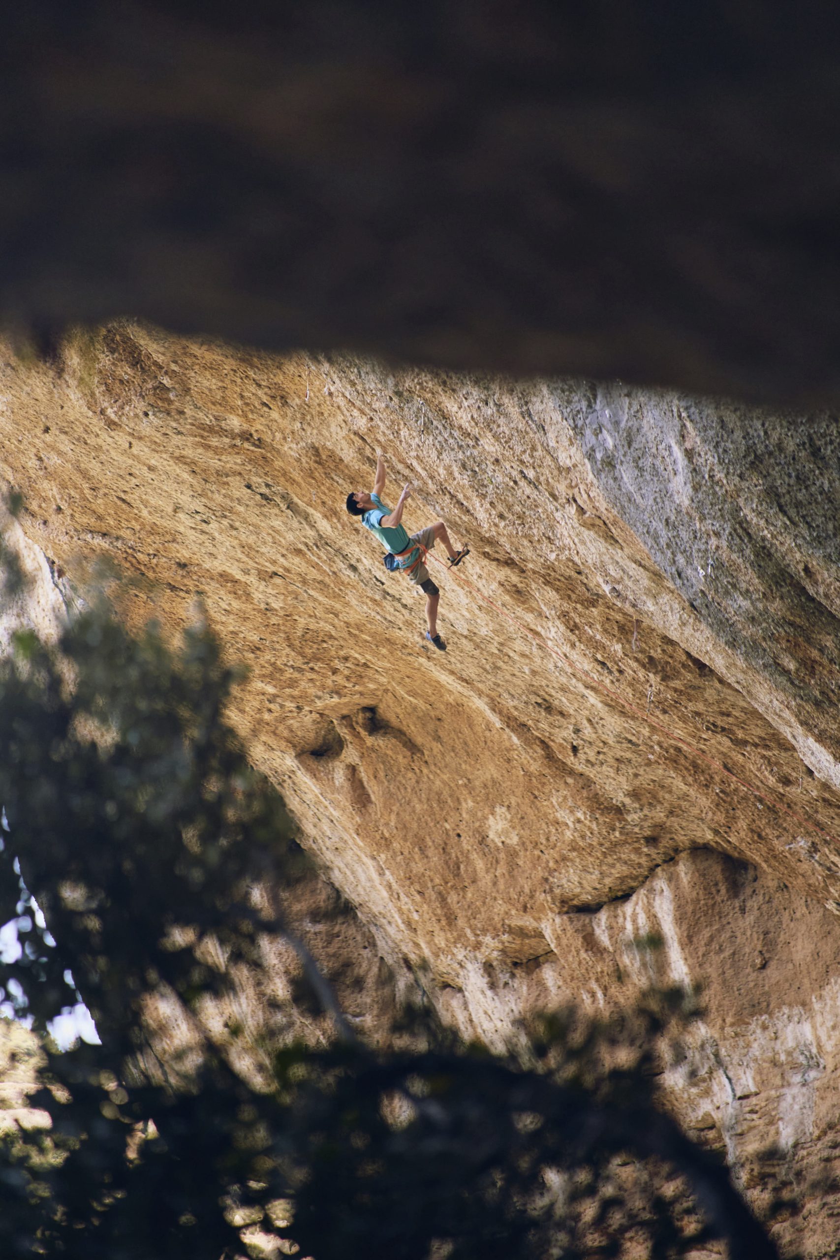 Jorge DÃ­az-Rullo, la vida sin cuerda y en una furgoneta del mejor escalador de EspaÃ±a: "No siento miedo"