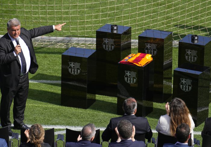 LaLiga da el ok al plan de viabilidad del BarÃ§a y hace posible la negociaciÃ³n con Messi