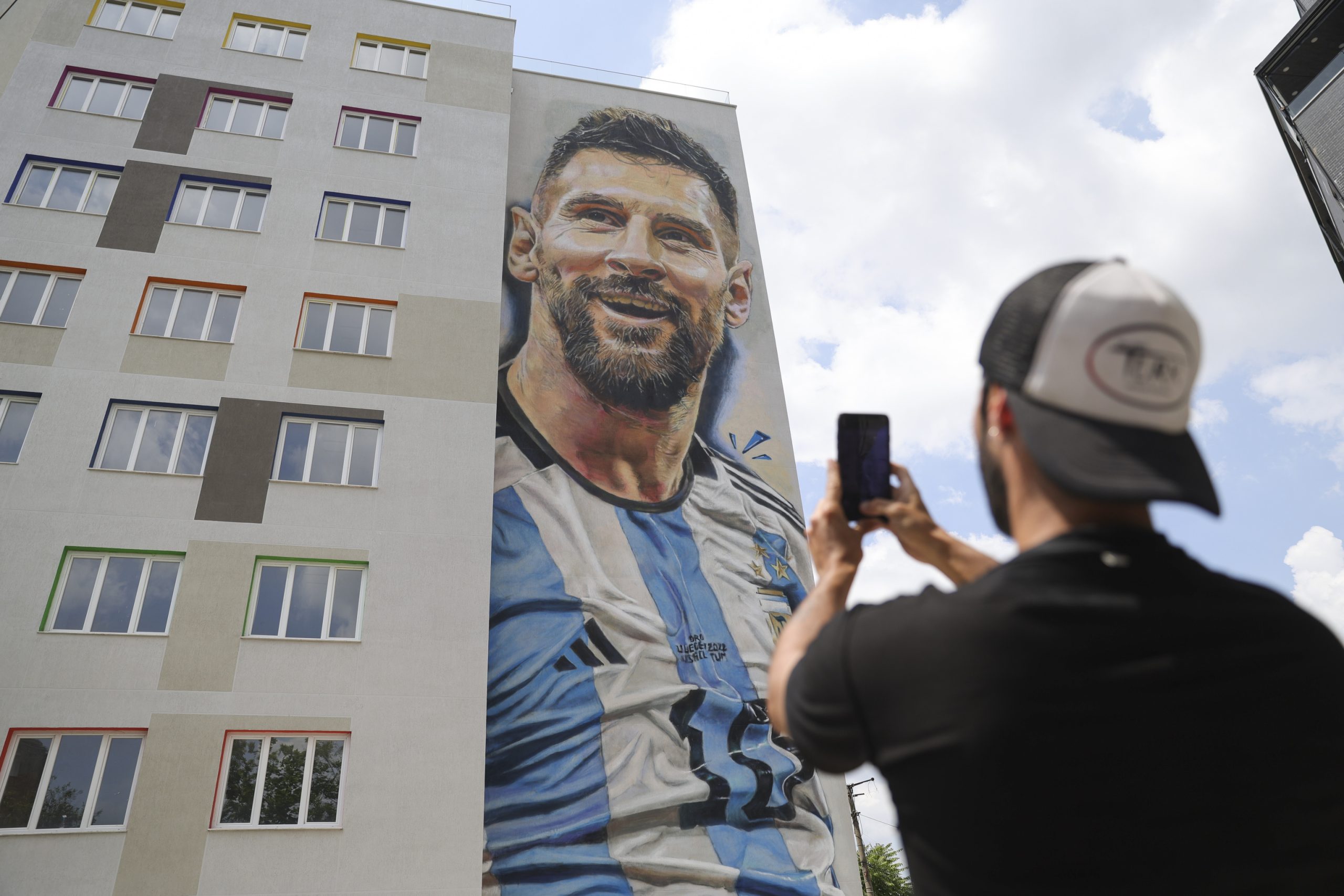 Messi y Cristiano Ronaldo, estrellas moribundas