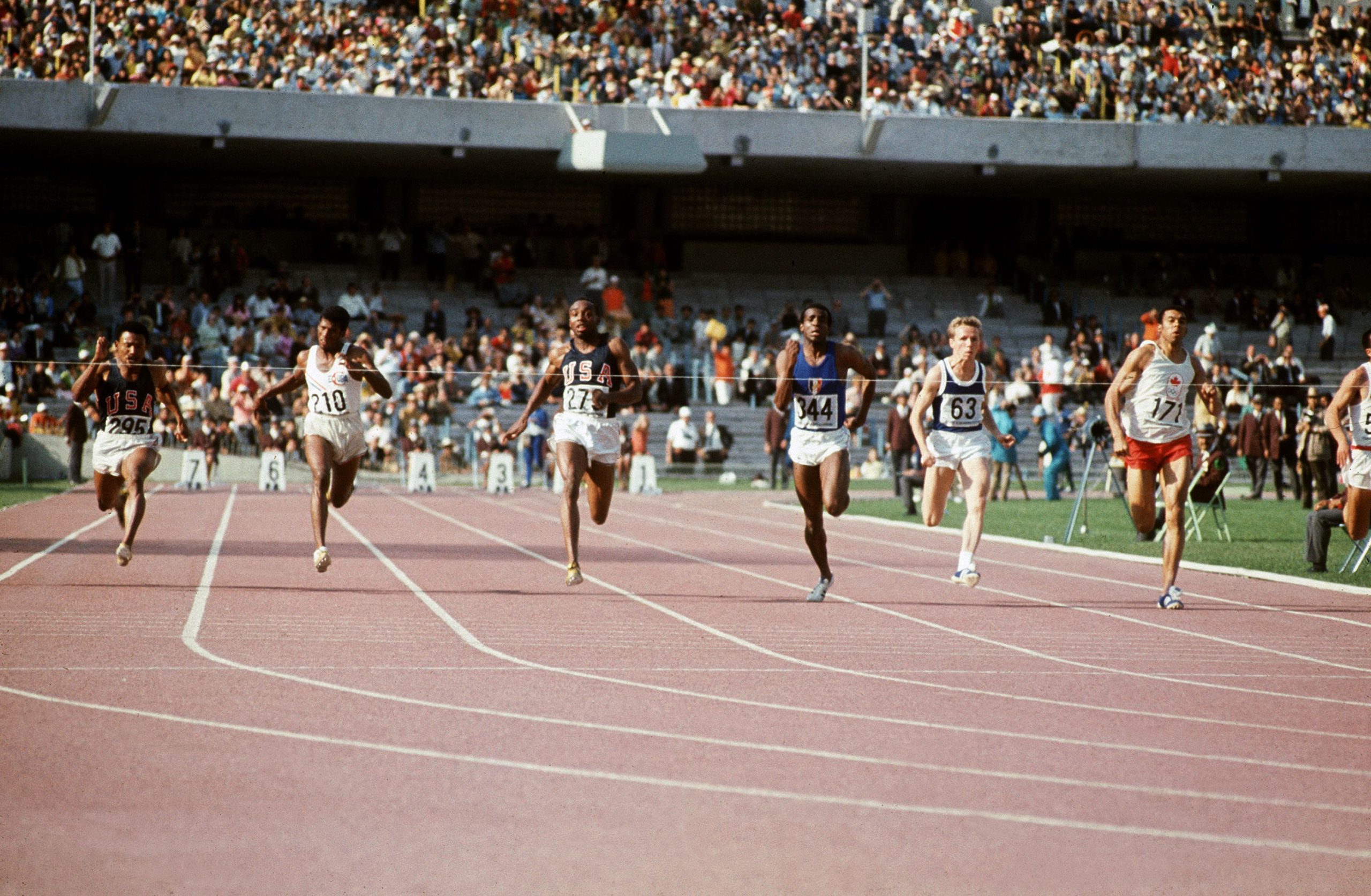 Muere Jim Hines, el primer atleta en bajar de los 10 segundos en los 100 metros lisos