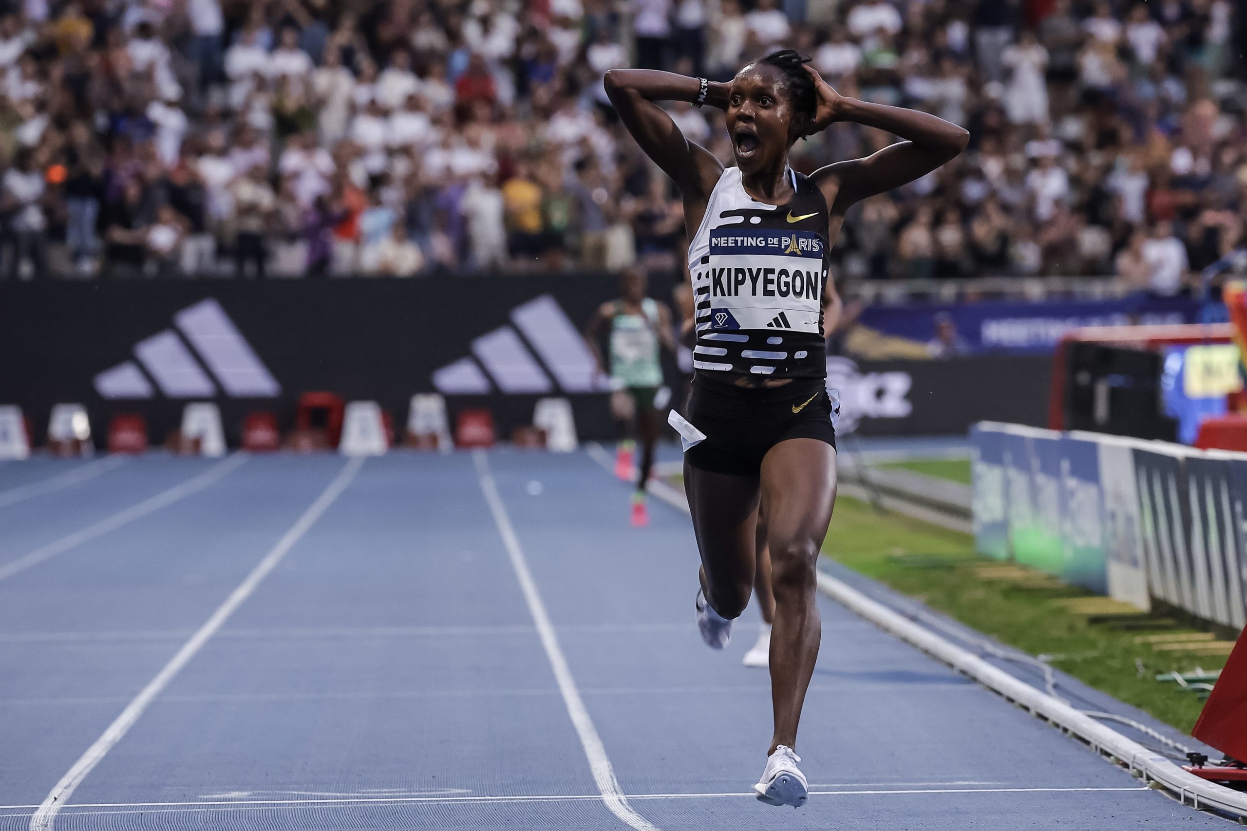 Segundo rÃ©cord del mundo para Kipyegon en una semana