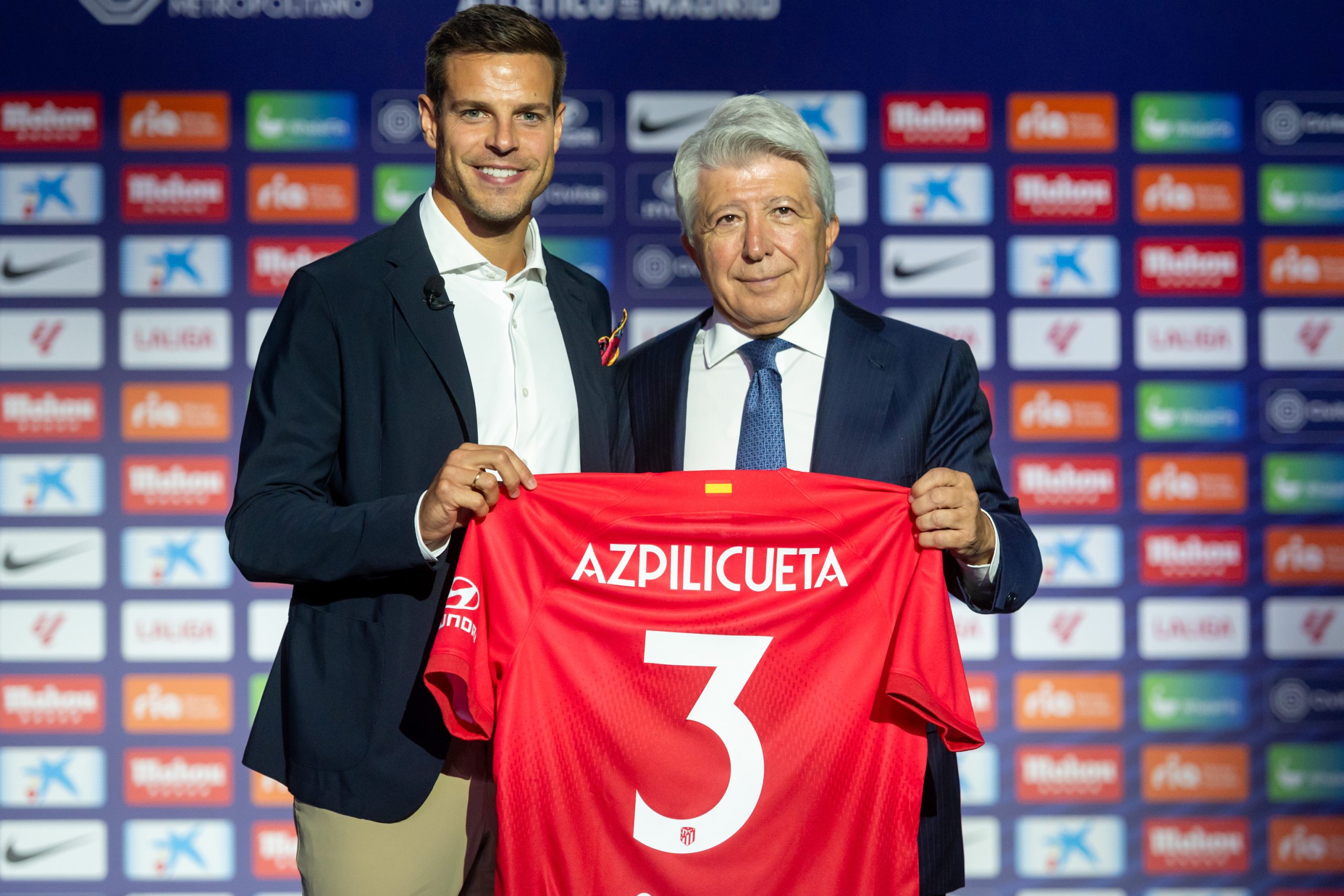 Azpilicueta: "Cuando hablÃ© con Simeone, sentÃ­ que el AtlÃ©tico era lo mejor para mÃ­"